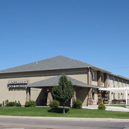Landmark Inn And Suites فيرنال المظهر الخارجي الصورة