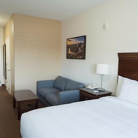 Landmark Inn And Suites فيرنال المظهر الخارجي الصورة