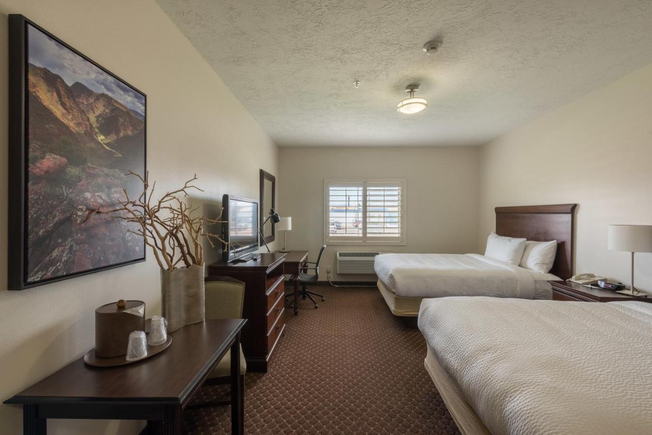 Landmark Inn And Suites فيرنال المظهر الخارجي الصورة